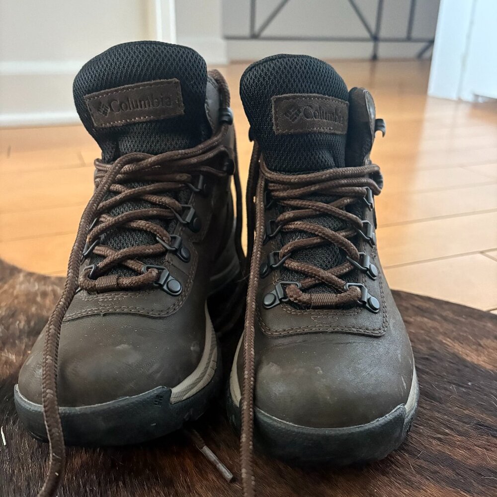 Columbia Hiking Boots
